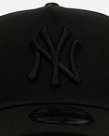 New Era New York Yankees 'Easy Black' 9FORTY A-Frame Snapback Black/Black