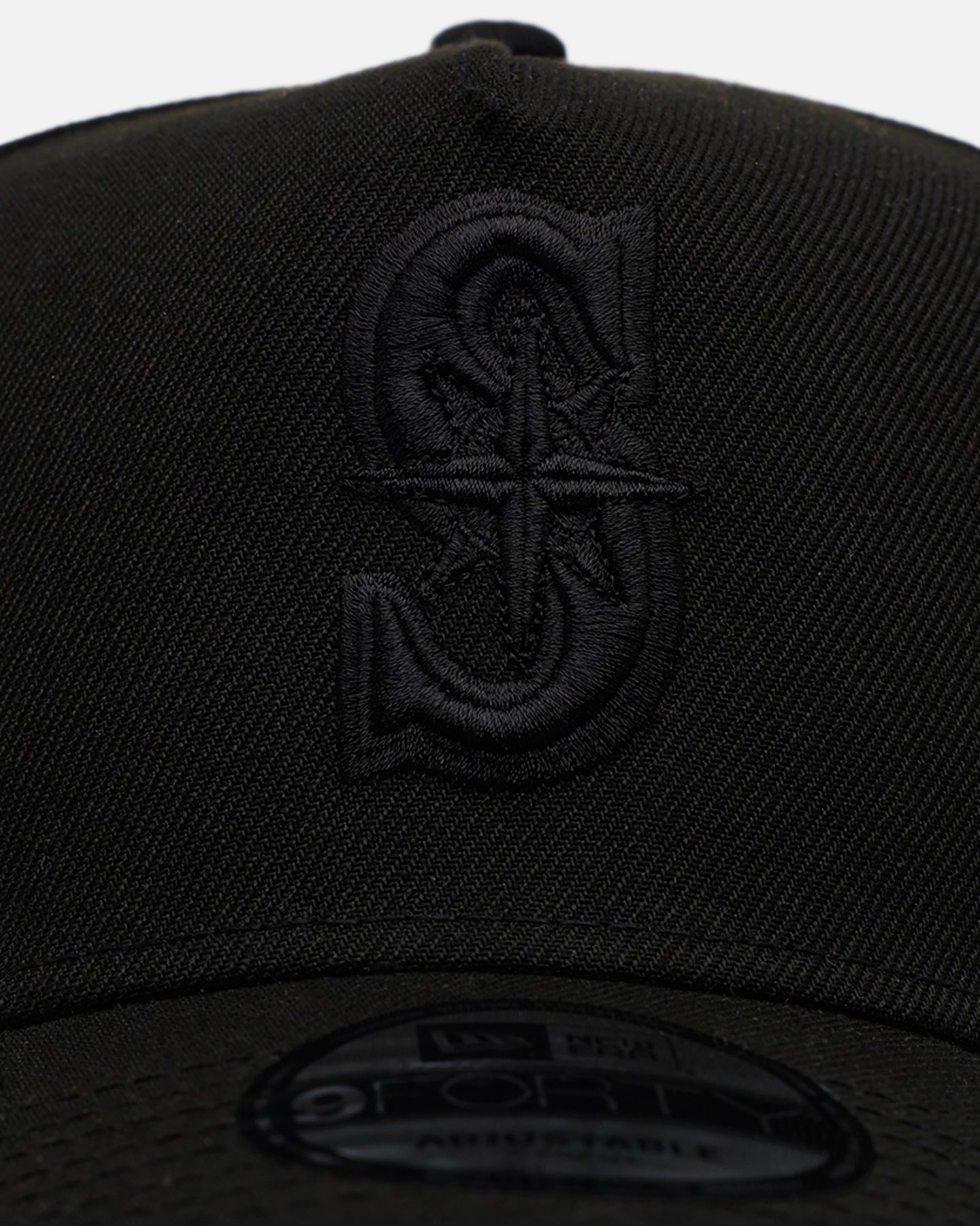 New Era Seattle Mariners 'Easy Black' 9FORTY A-Frame Snapback Black/Black