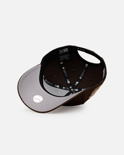 New Era New York Yankees 'Stay Classy' 9FORTY A-Frame Snapback Walnut