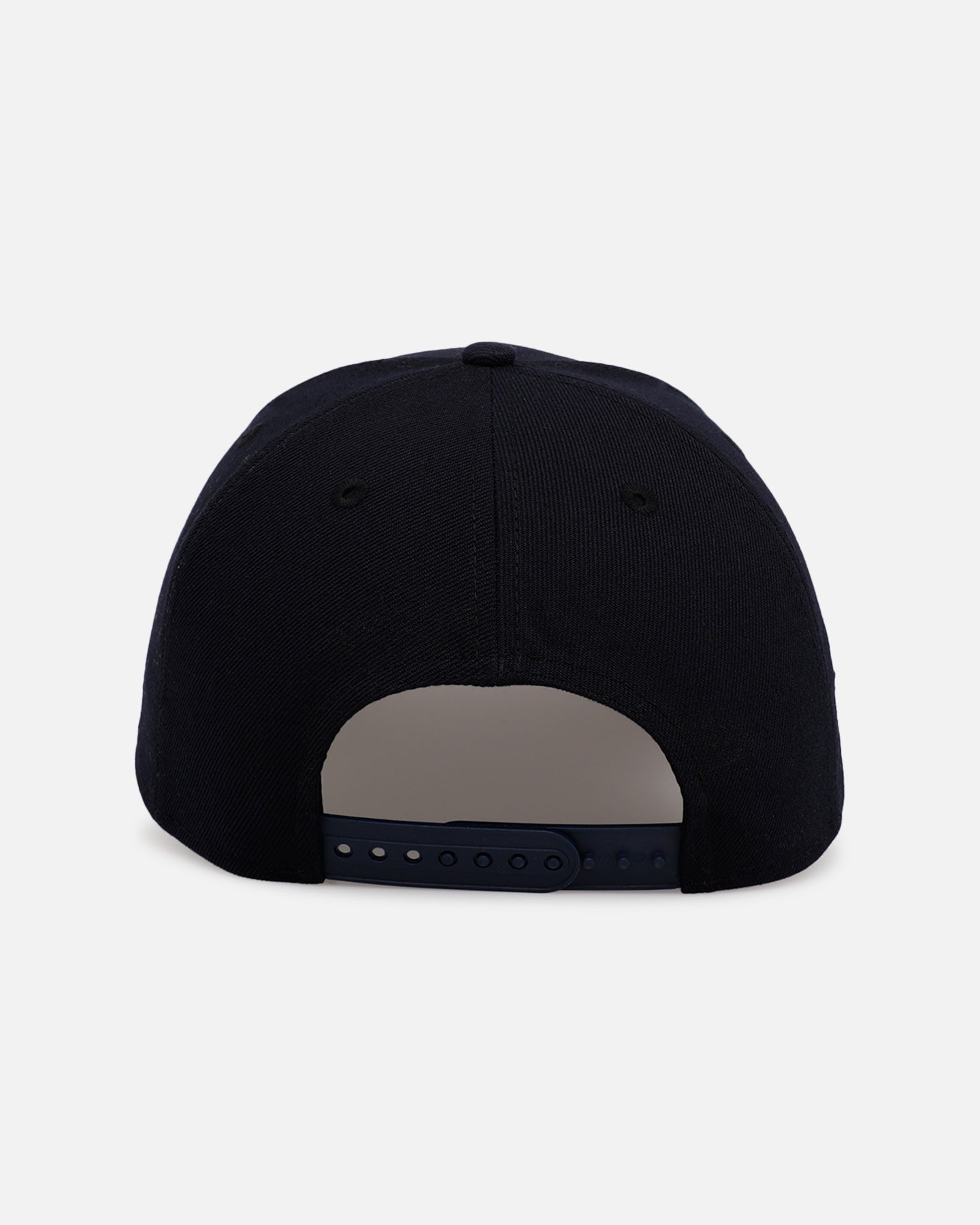 New Era UConn Huskies 'Retro Final Four' 9FORTY A-Frame Snapback Official Team Color