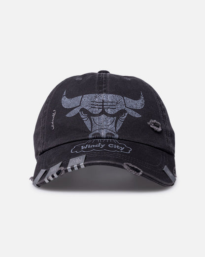 Mitchell & Ness Chicago Bulls 'It's Over' Dad Fit Strapback Black