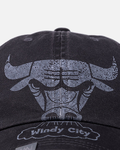 Mitchell & Ness Chicago Bulls 'It's Over' Dad Fit Strapback Black