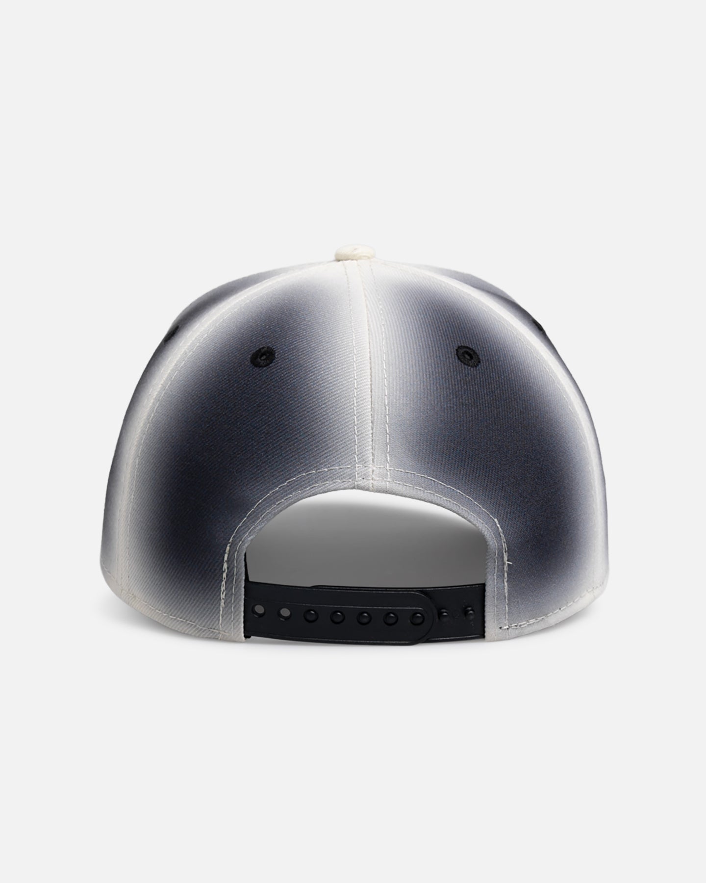 New Era Chicago Bulls 'Gradient Edge Reverse' 9FORTY A-Frame Snapback Black/White