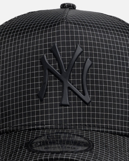 New Era New York Yankees 'Black Ripstop' 9FORTY A-Frame Snapback Black/Black