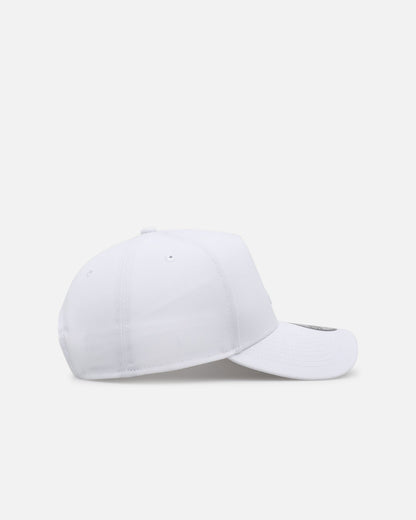 New Era Atlanta Braves 'Easy White' 9FORTY A-Frame Snapback White/White