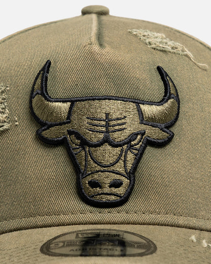 New Era Chicago Bulls 'Distressed Olive' 9FORTY A-Frame Snapback Olive