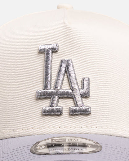 New Era Chicago Bulls 'Chrome Grey' 9FORTY A-Frame Snapback White/Silver
