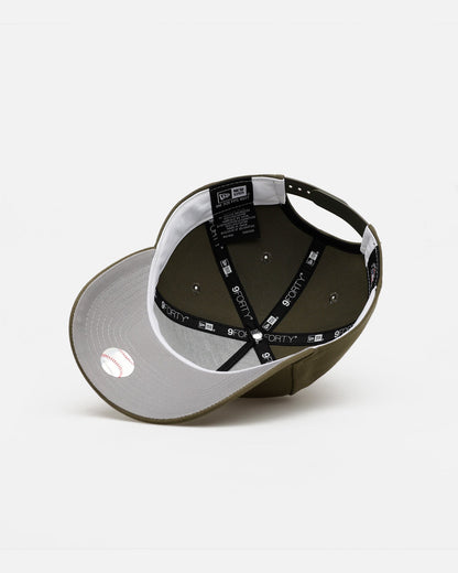 New Era Atlanta Braves 'Easy Olive' 9FORTY A-Frame Snapback Olive