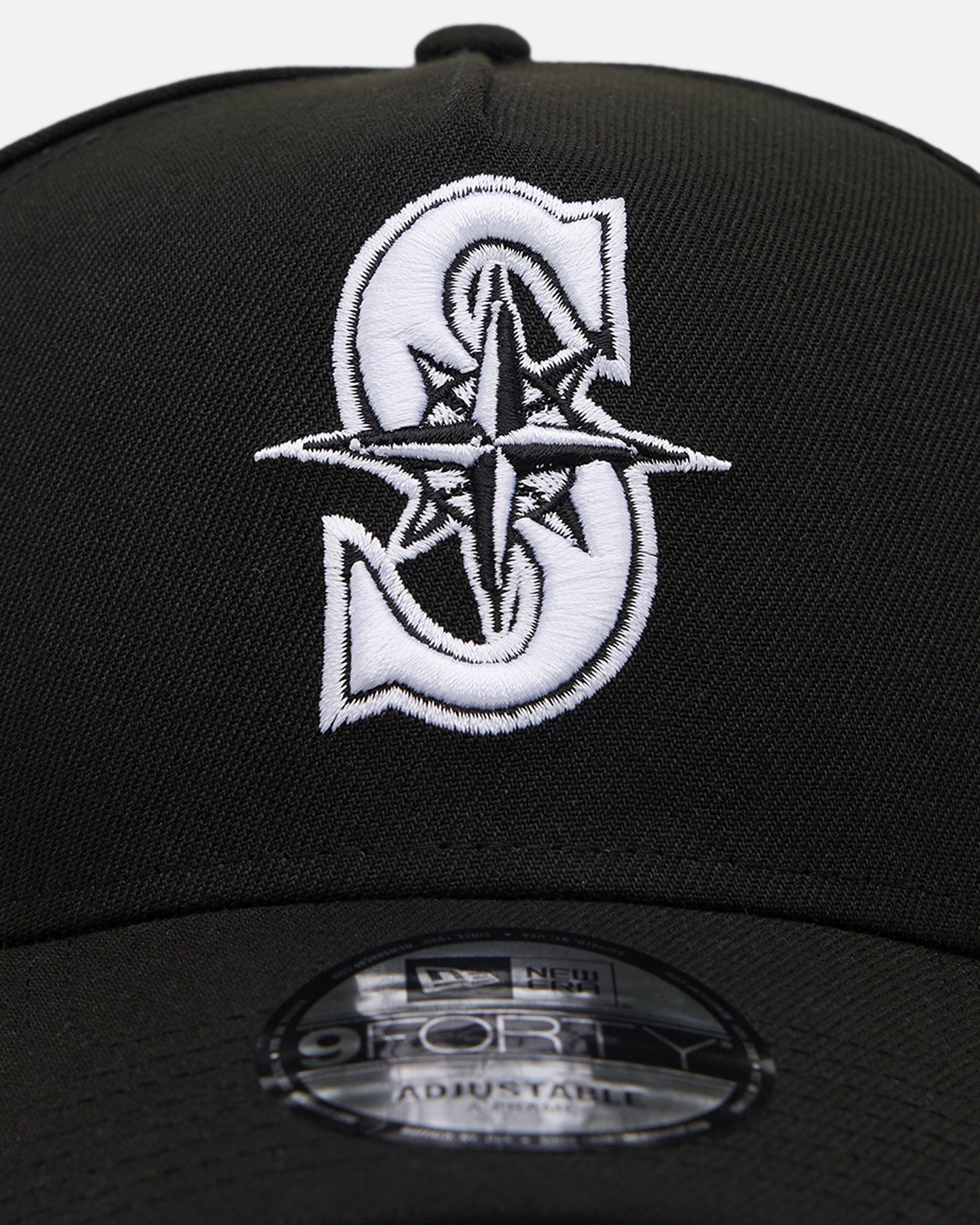 New Era Seattle Mariners 'Black' 9FORTY A-Frame Snapback Black/White