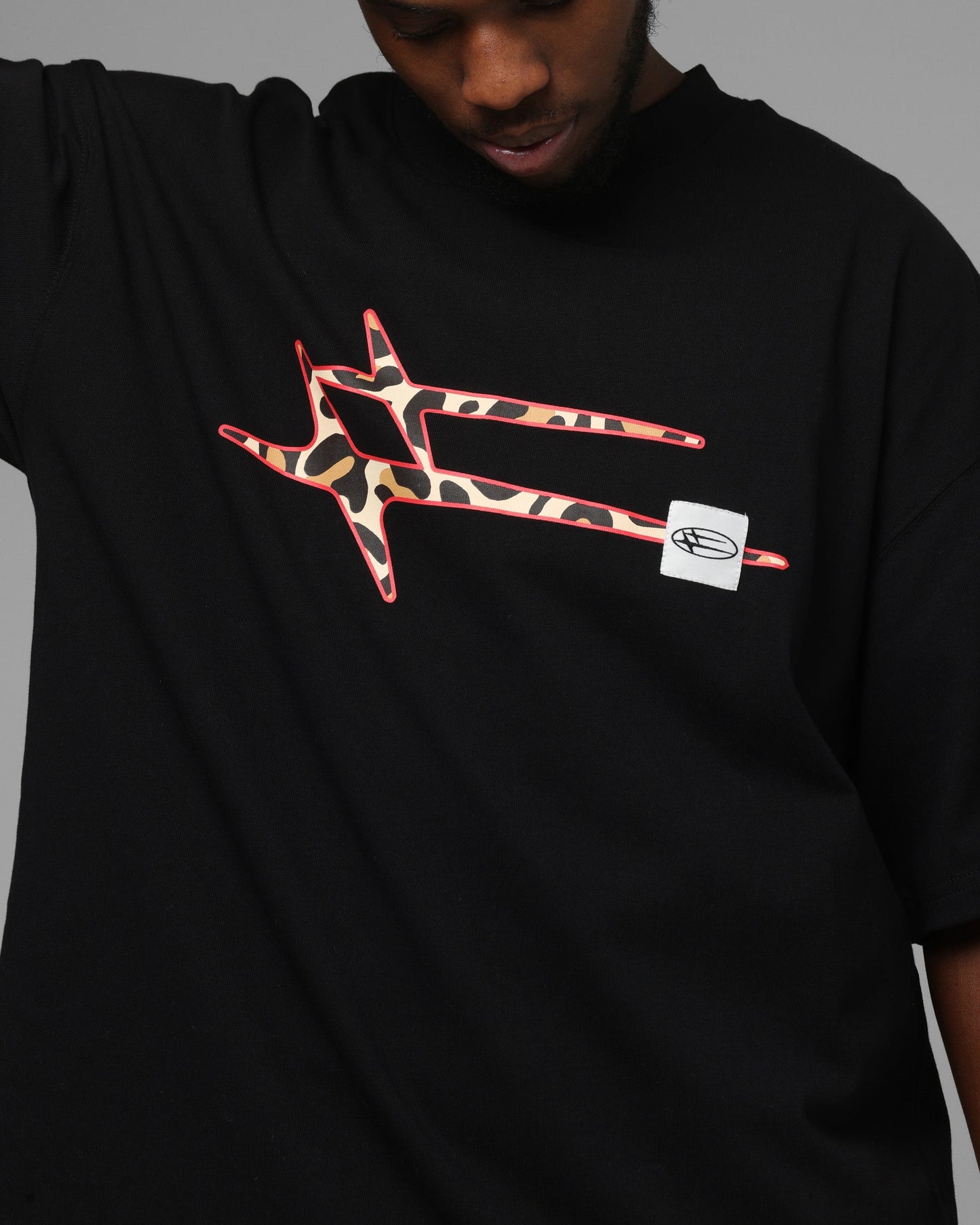 Loiter Hybrid Premium T-Shirt Black/Leopard