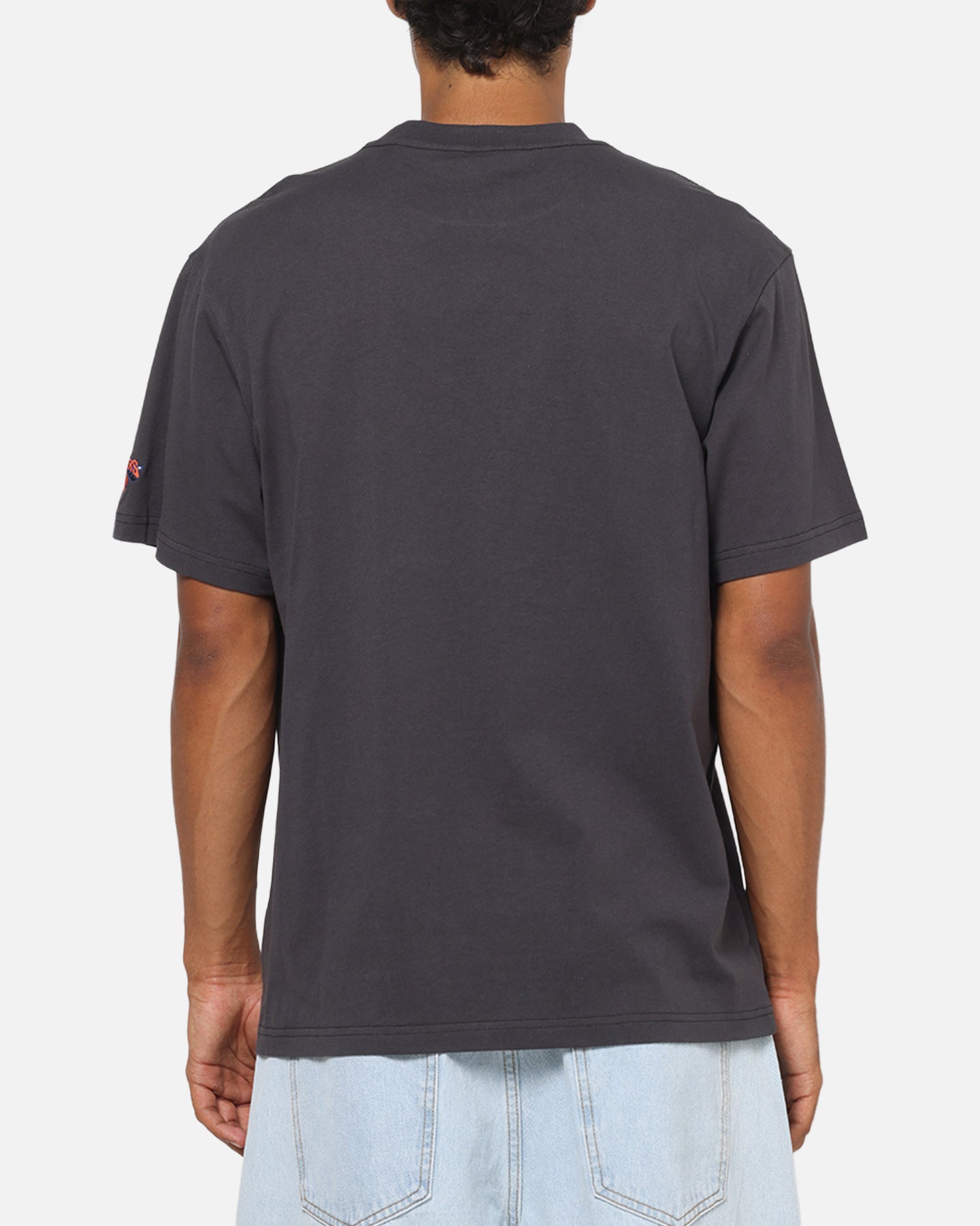 Mitchell & Ness New York Knicks Arch T-Shirt Washed Black