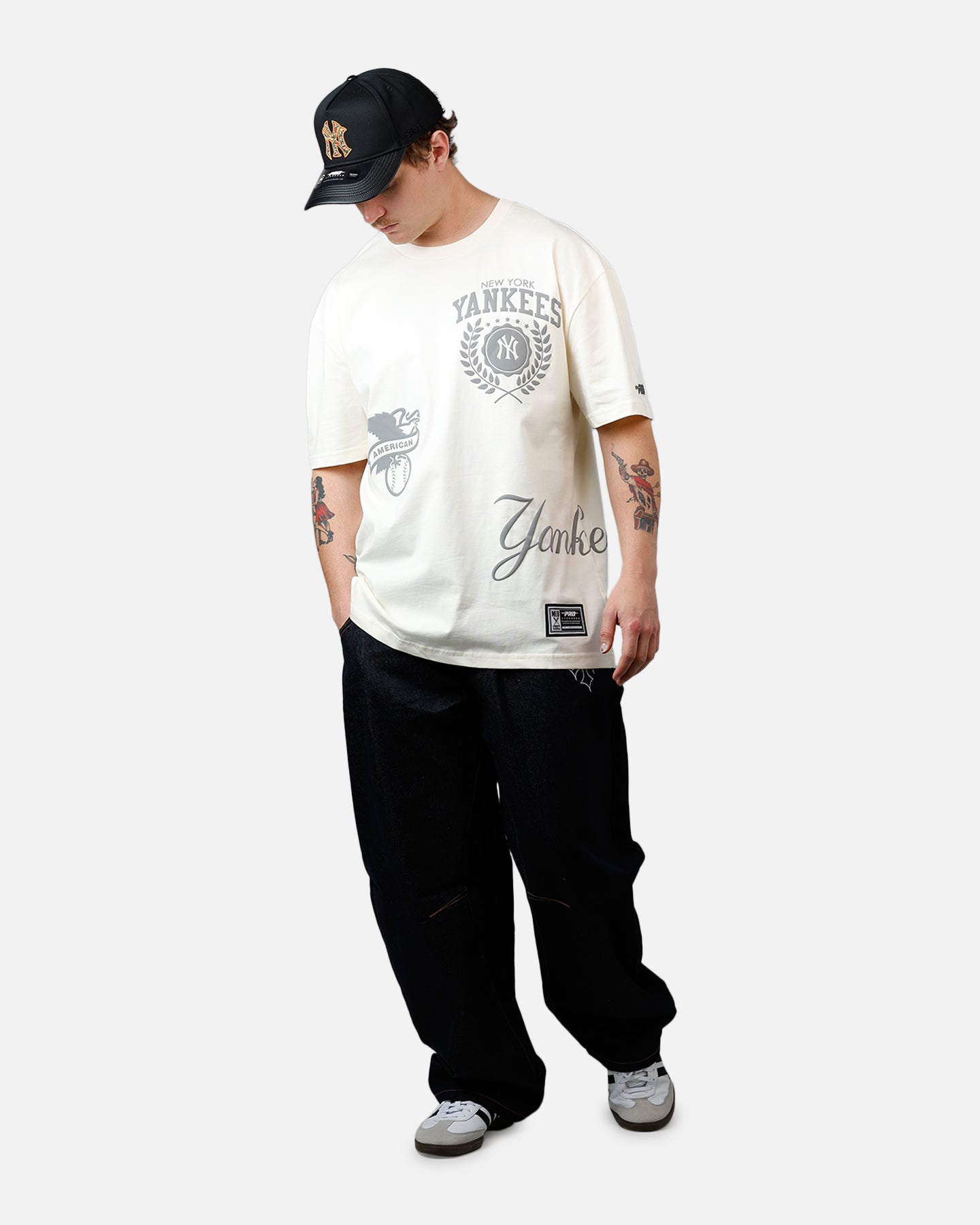 Pro Standard New York Yankees Street Team T-Shirt Eggshell