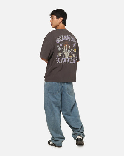 Mitchell & Ness Los Angeles Lakers Blackletter Champs Box T-Shirt Slate