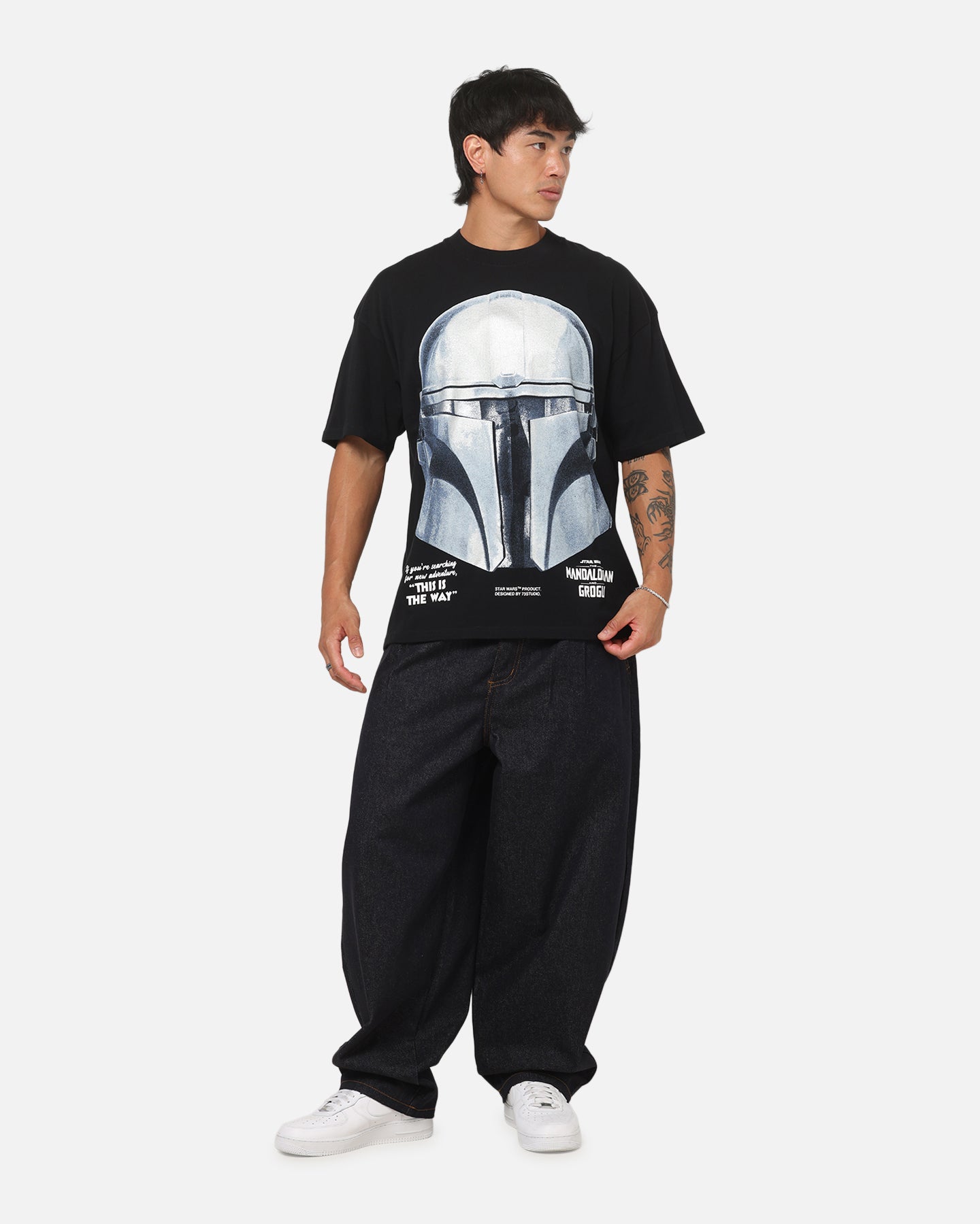 73Studio Star Wars Stand Off Glitter T-Shirt Black Acidwash