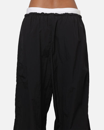 Nike Women's Sportswear Loose High-Waisted Parachute Pants Black/Black/White