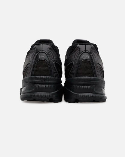 New Balance 740 Black/Black
