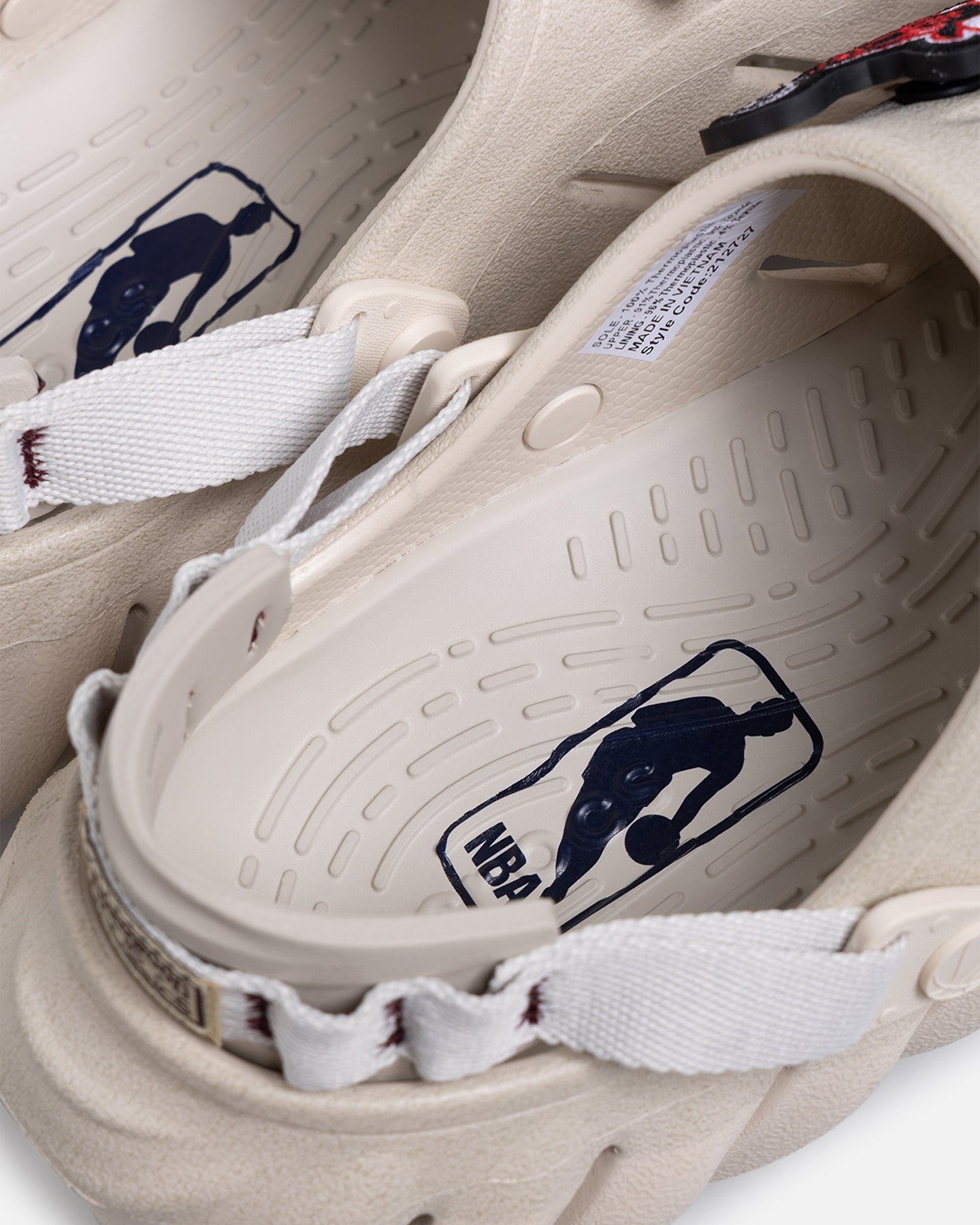 Crocs X NBA Echo Clog Multi