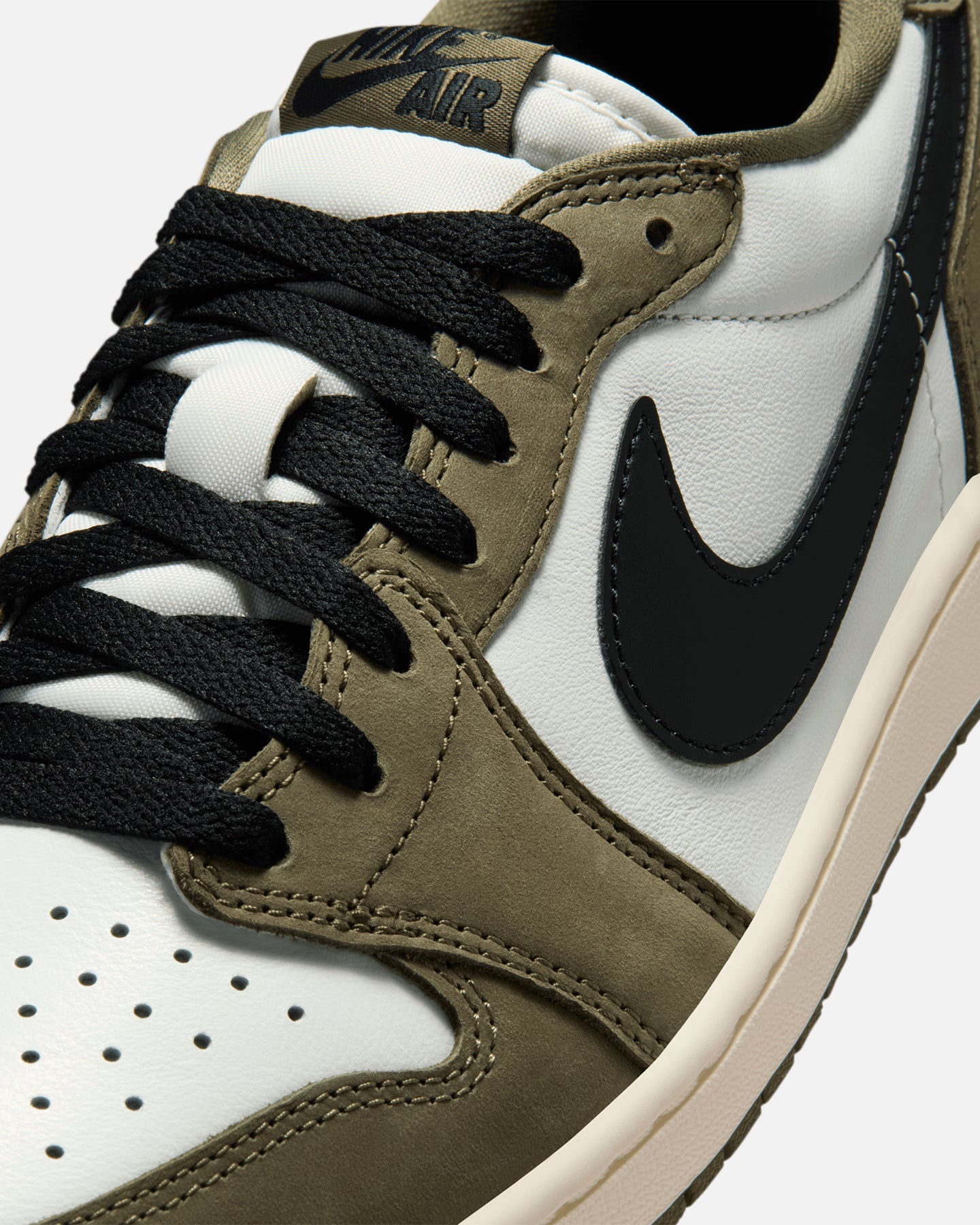 Jordan Air Jordan 1 Retro Low "Medium Olive" Medium Olive