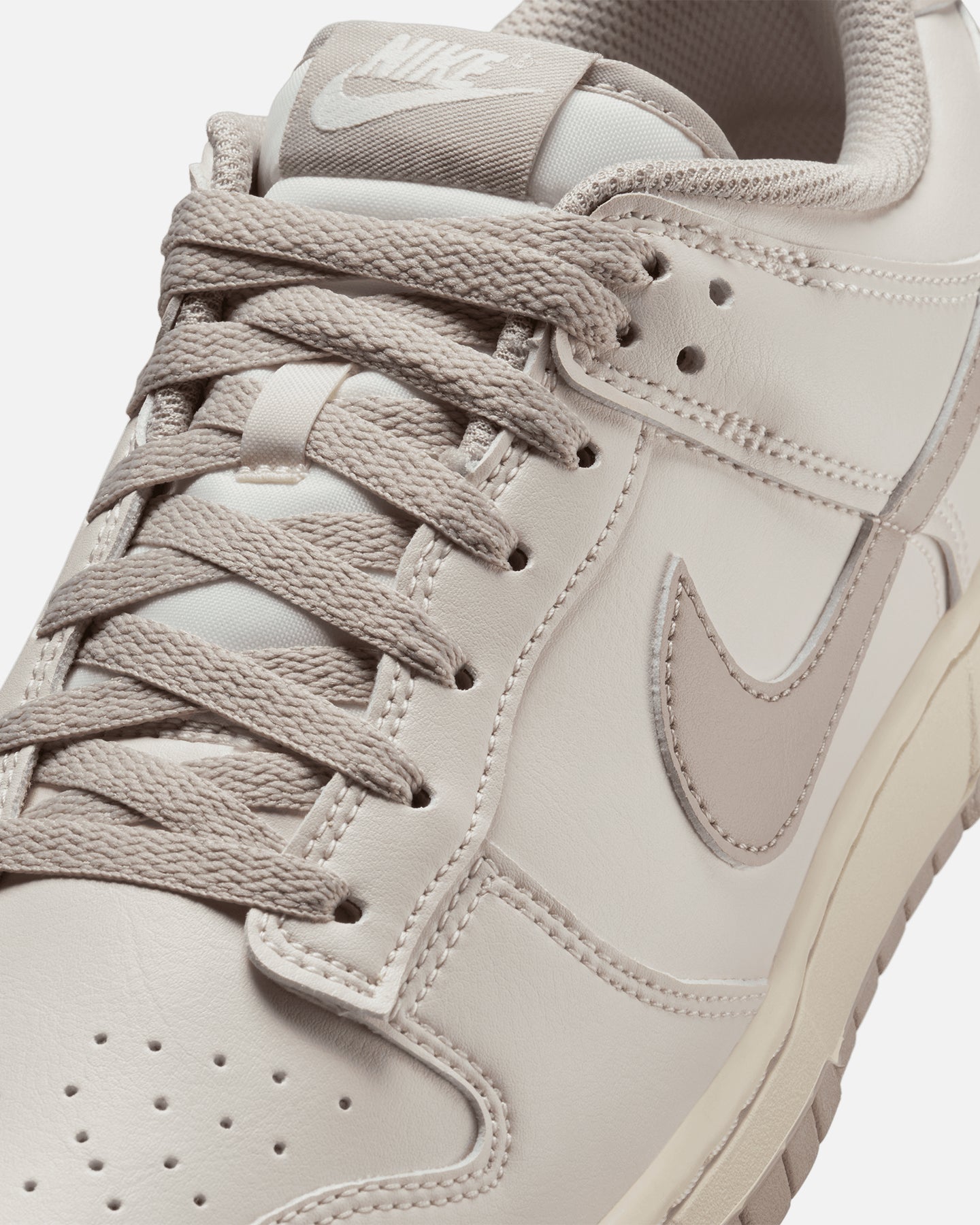 Nike Dunk Low Retro "Cream" Pearl