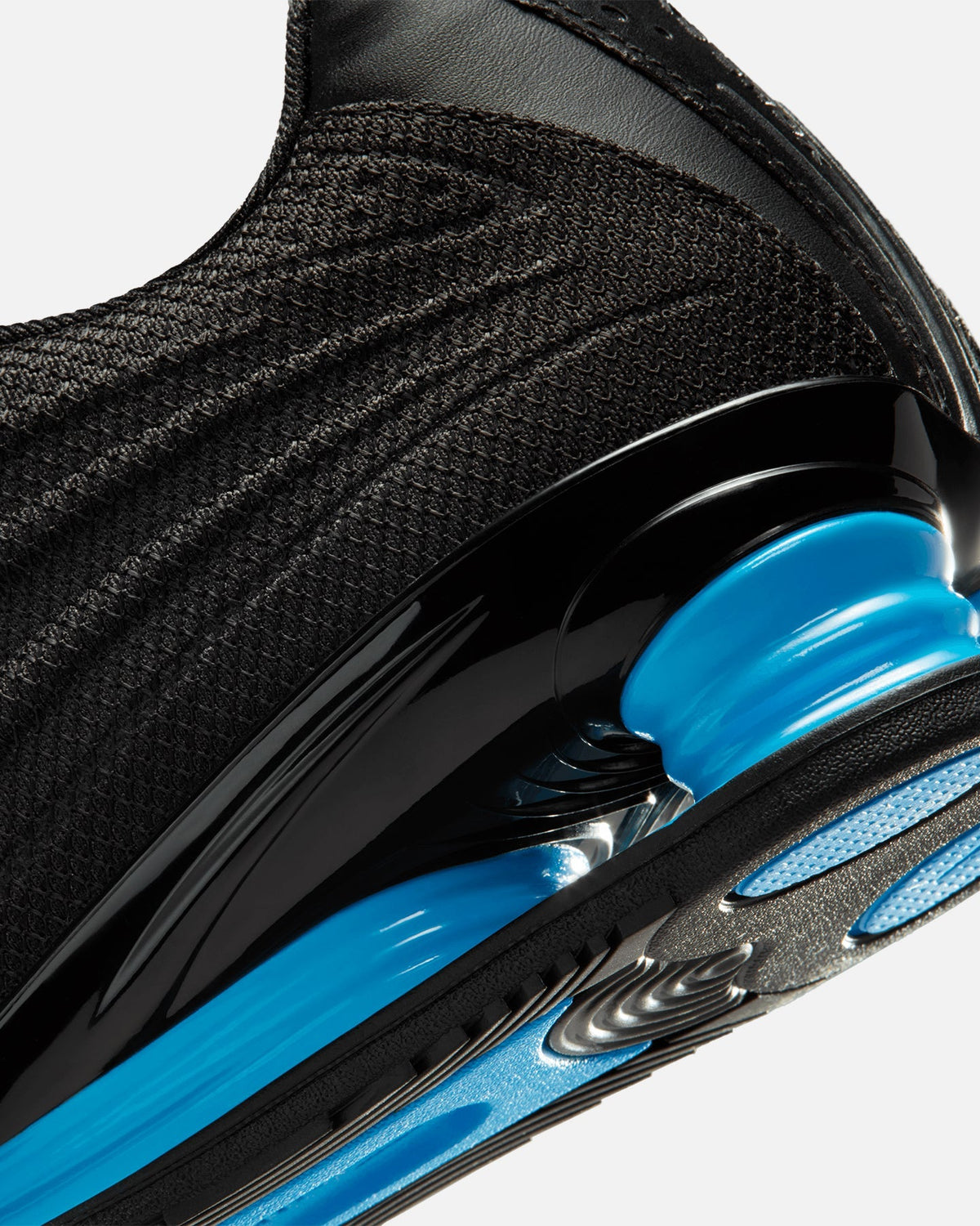Nike Women's Shox Z Black/Blue Hero/Off-Noir