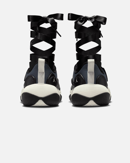 Jordan Women's Pointe Black/Sail