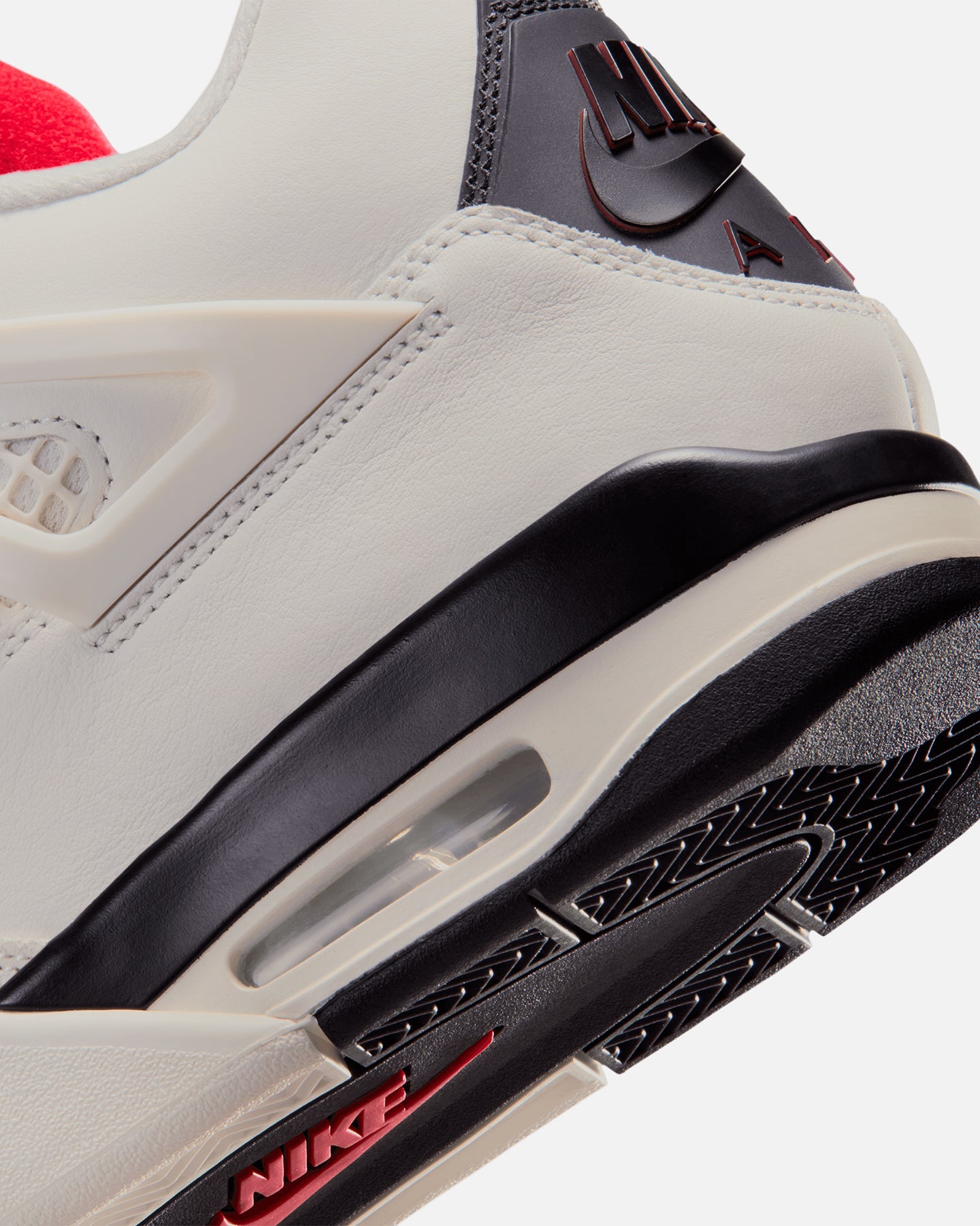 Jordan Air Jordan 4 Retro "Flight Club" Sail/Black