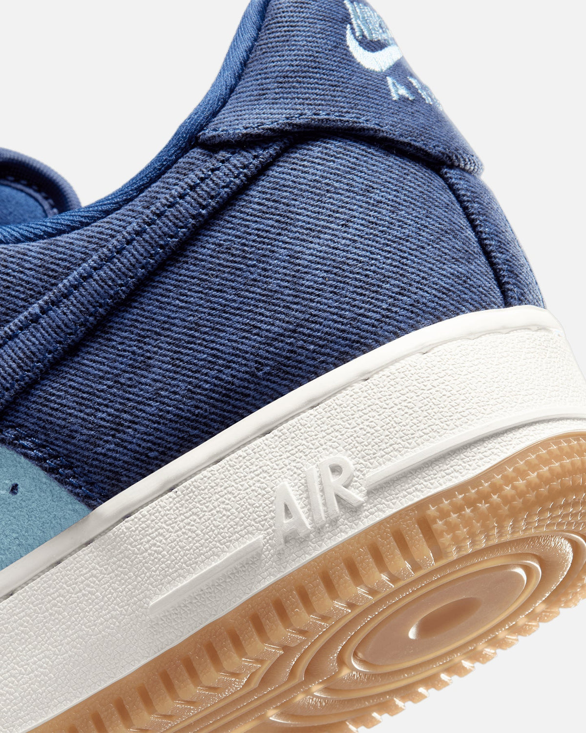 Nike Air Force 1 '07 LV8 "Denim" Navy