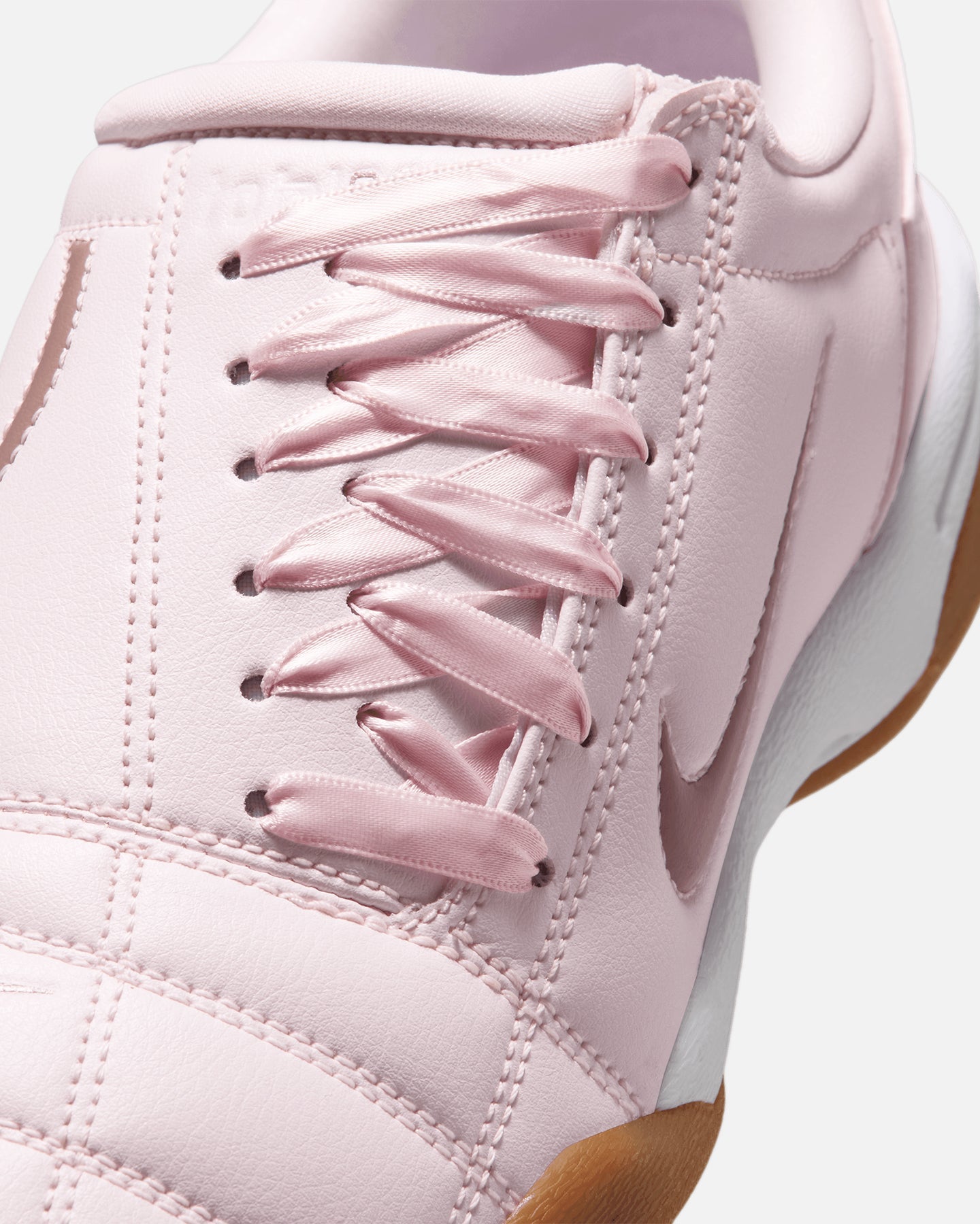 Nike Women's Total 90 Pink