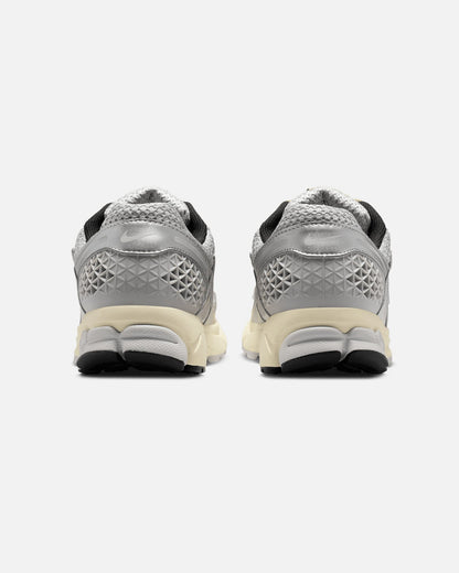 Nike Zoom Vomero 5 Grey