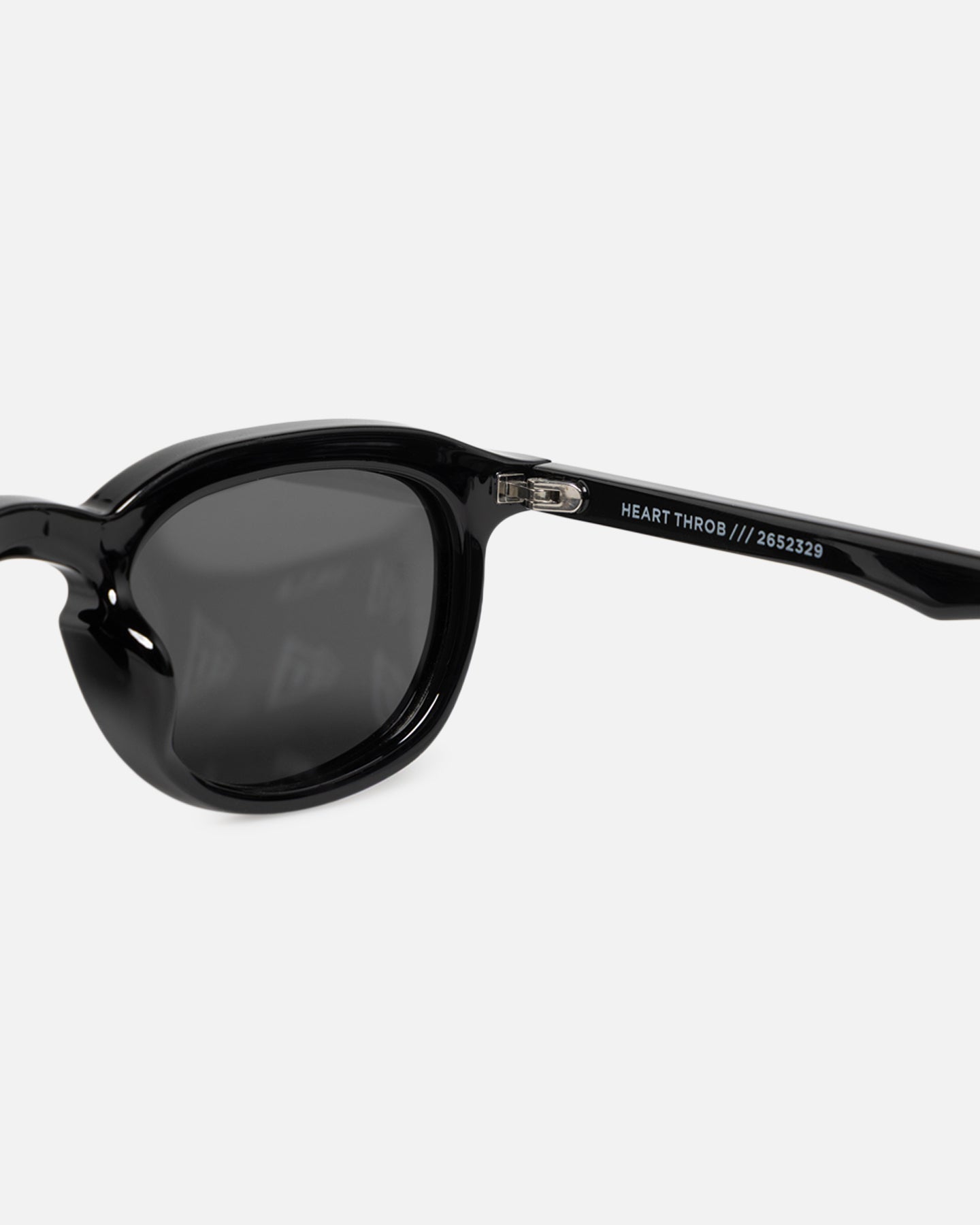 Le Specs Heart Throb Sunglasses Black/Smoke