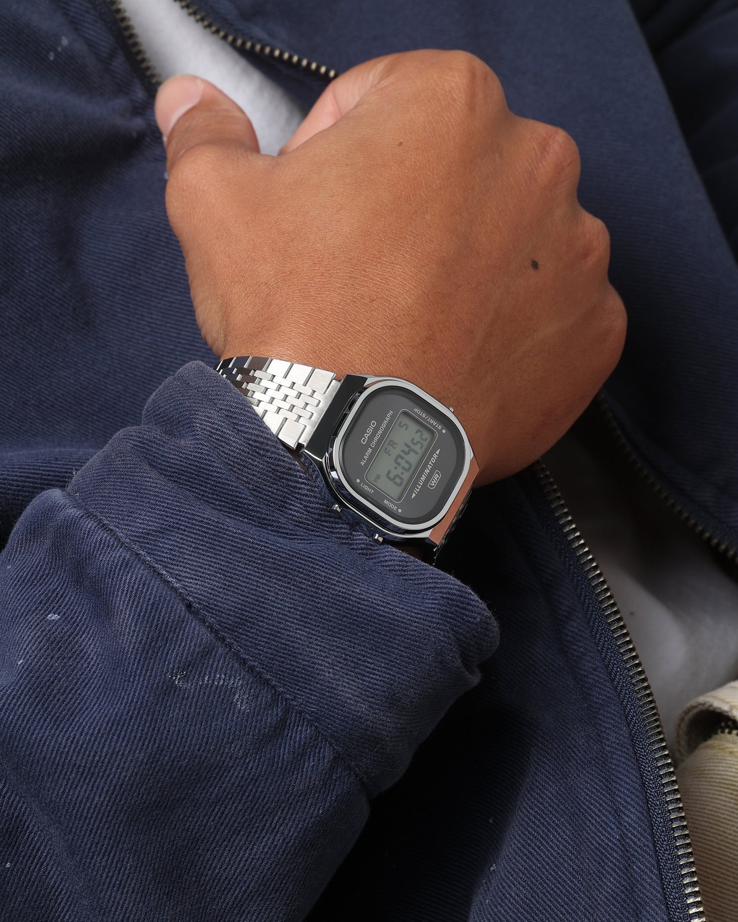 Casio A140WE-8A Watch Silver