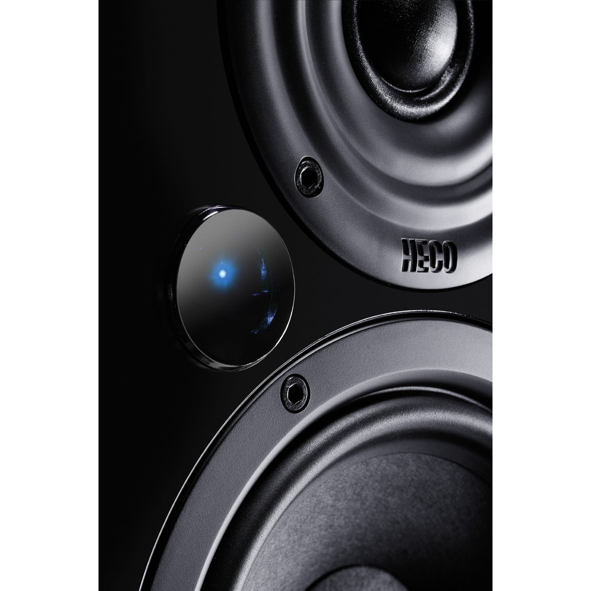 Heco Aurora 200 Monitor Speakers with Bluetooth