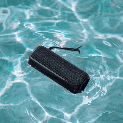 Wave 12W Portable Speaker Amped Series IPX7 LED Medium (Black)