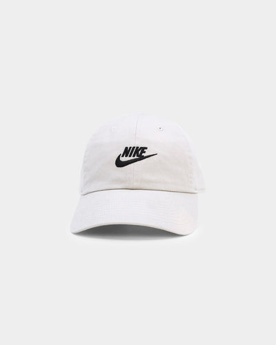 Nike Sportswear Heritage86 Futura Washed Strapback Light Bone/White