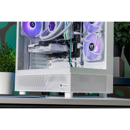 Thermaltake Horizon V2 Snow Gaming Desktop PC (AMD 7500F / RTX 5060 / 32GB RAM)