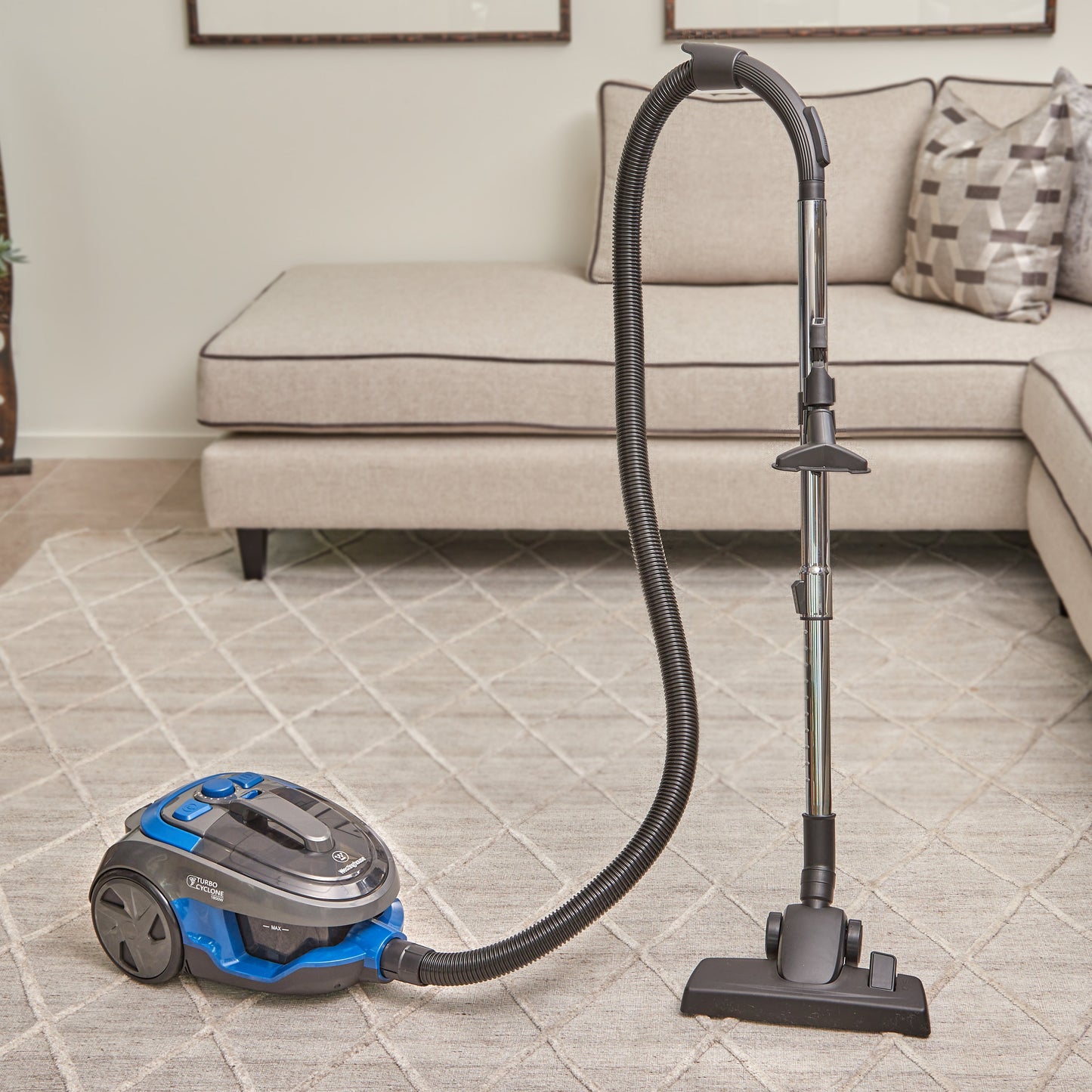 Westinghouse Vacuum Cleaner 1800W Bagless Telescopic Wand