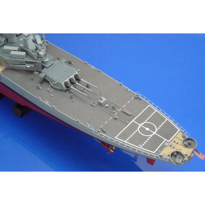 Tamiya 1/350 US Battleship BB63 Missouri 91
