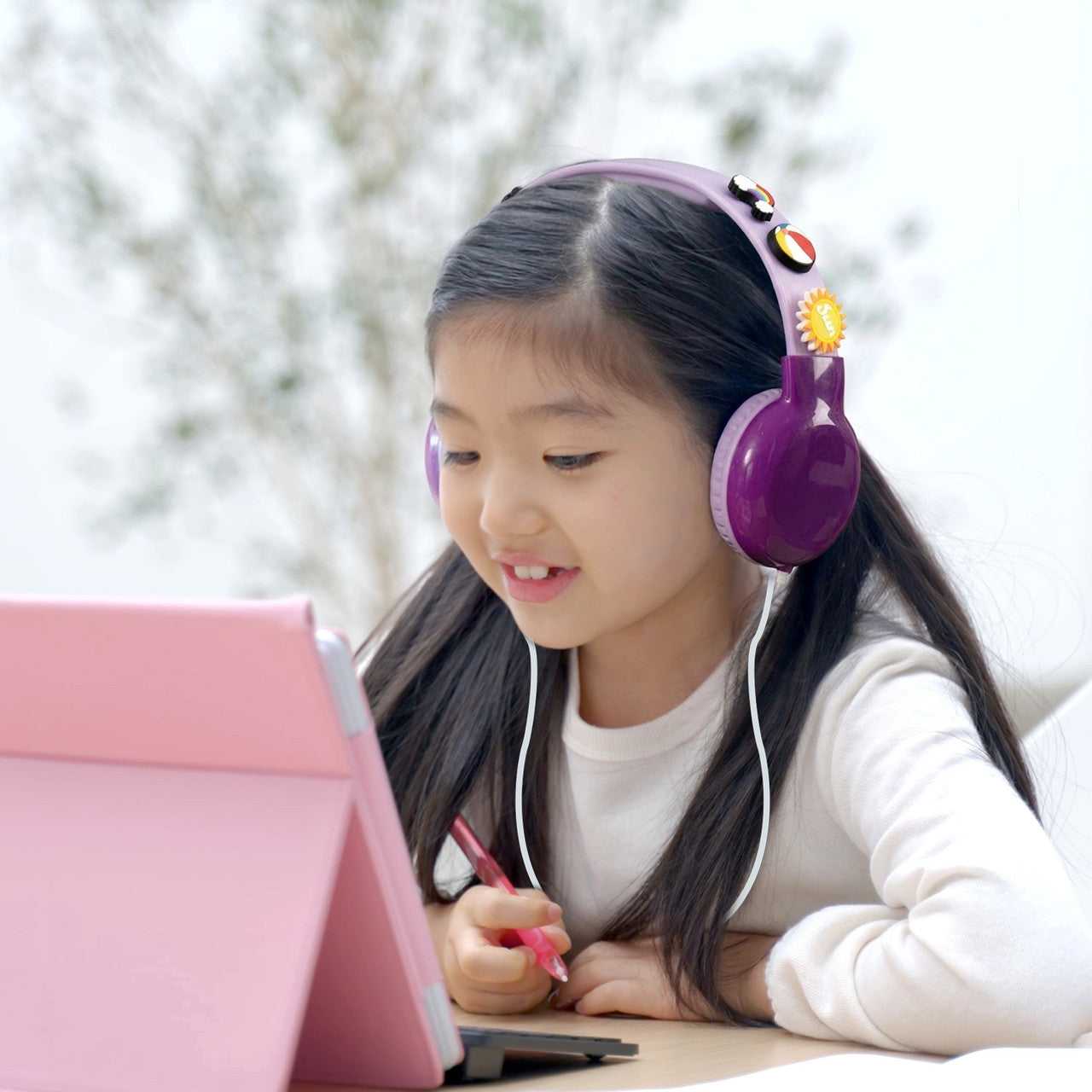 Laser Kids Volume Limited Wired Headphones With Charms (Pink)
