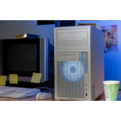 Thermaltake Retro PRO Gaming Desktop PC (Intel 14600K / RTX 5070 / 32GB RAM)