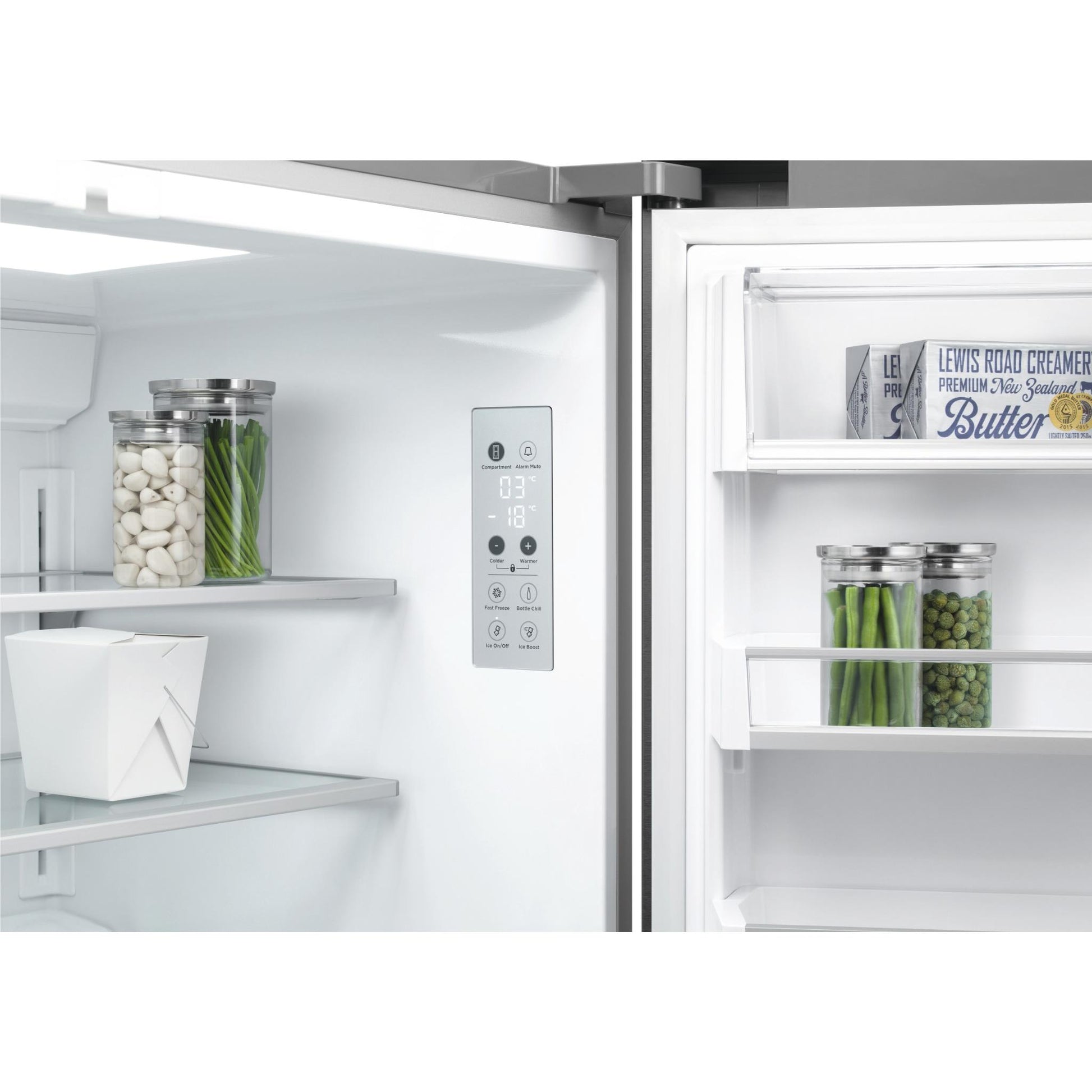 Fisher & Paykel RF605QDUVB2 538L French Door Fridge (Black Stainless Steel)