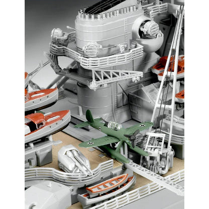 Revell 1/350 Battleship Bismarck