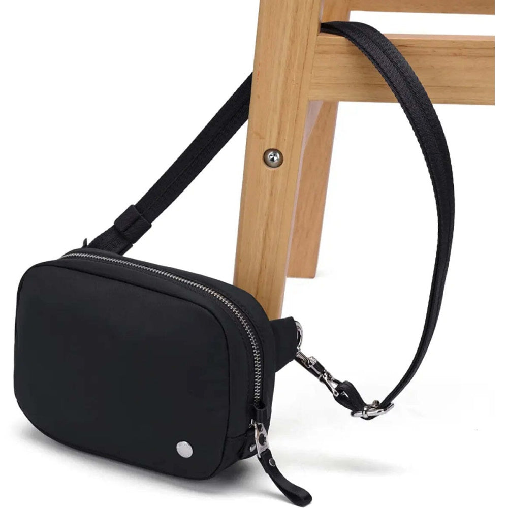 Pacsafe W Anti-Theft RFID Blocking Slashguard Micro Travel Sling Black