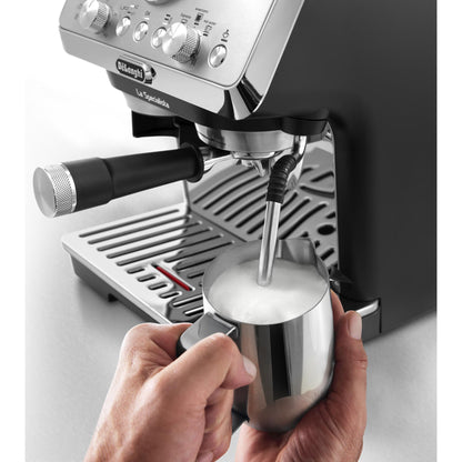 De'Longhi La Specialista Arte Manual Pump Coffee Machine