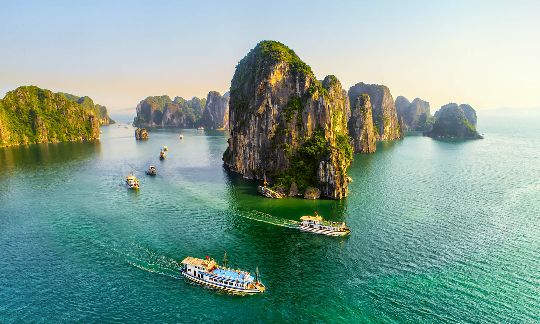 Ha Long Bay