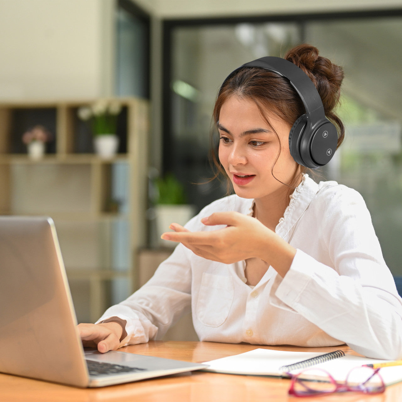 Laser Foldable Bluetooth Headphones with Mic (Black)