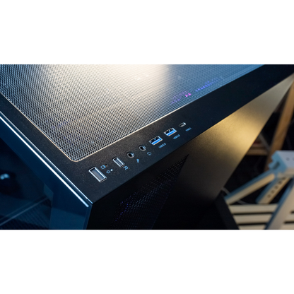 Thermaltake Horizon PRO V2 Gaming Desktop PC (AMD 7600 / RTX 5070 / 32GB RAM)