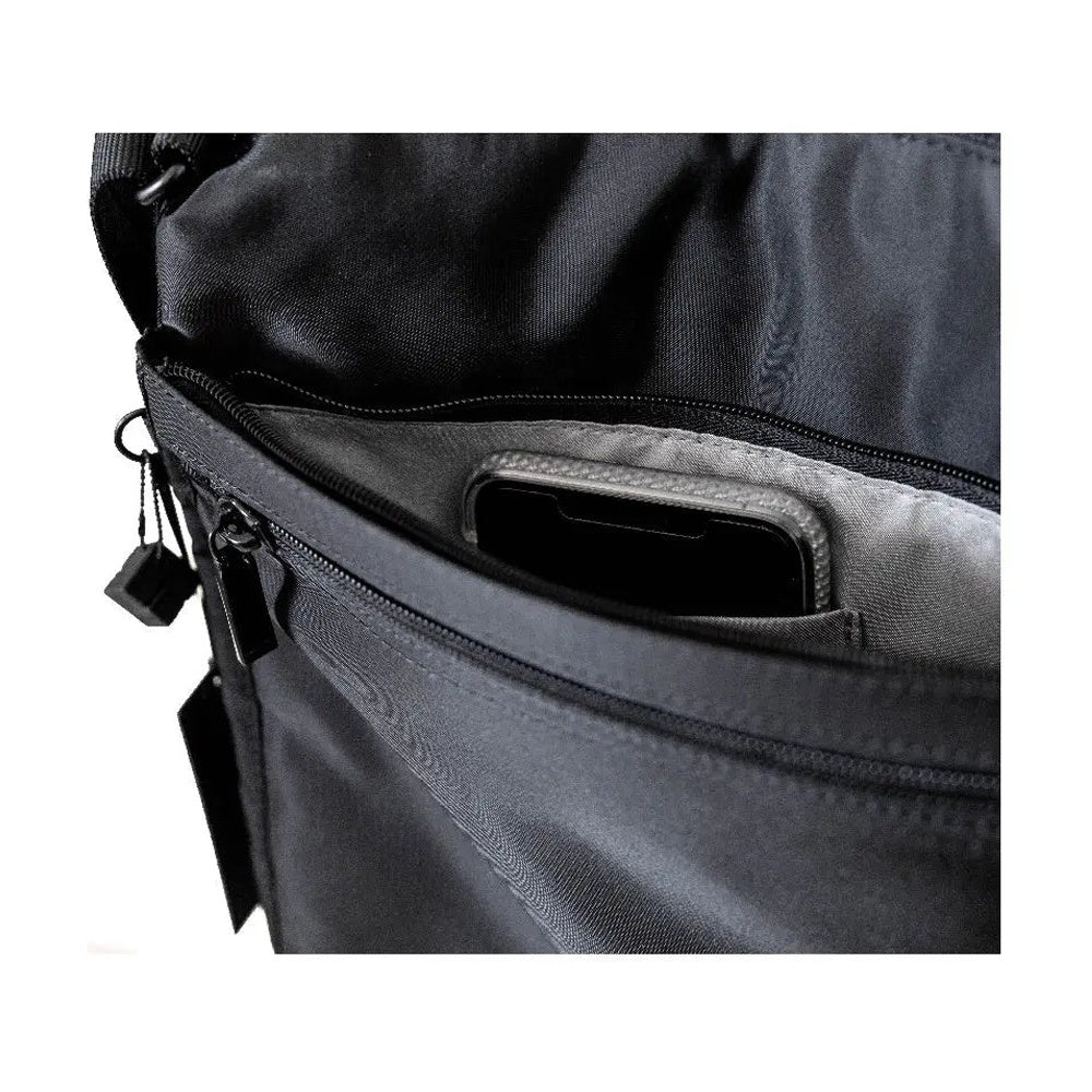 Hedgren Fanzine Shoulder Bag RFID Pocket Black Crossbody Bag Tablet Pouch Black