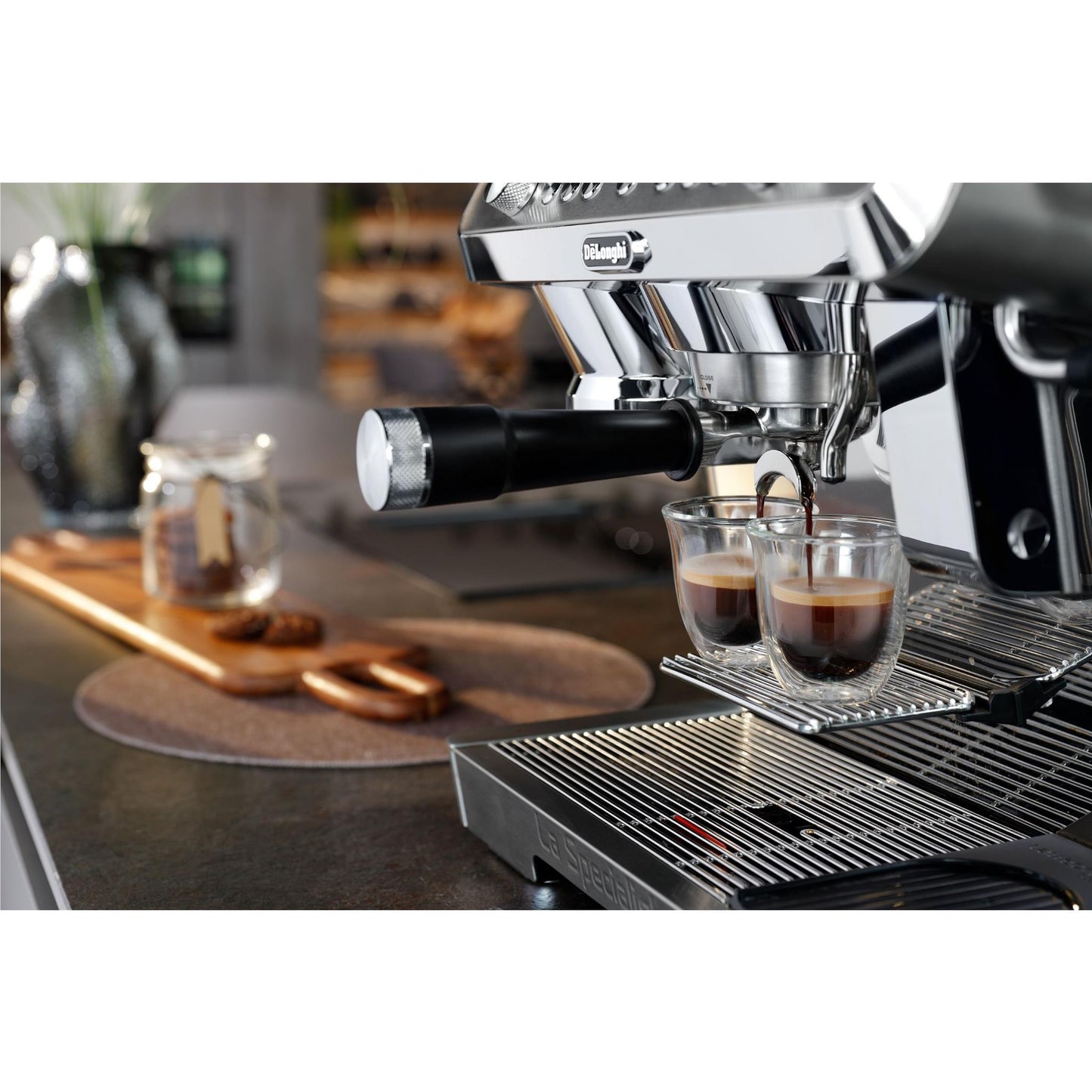 De'Longhi La Specialista Maestro 2.0 Cold Brew Manual Coffee Machine