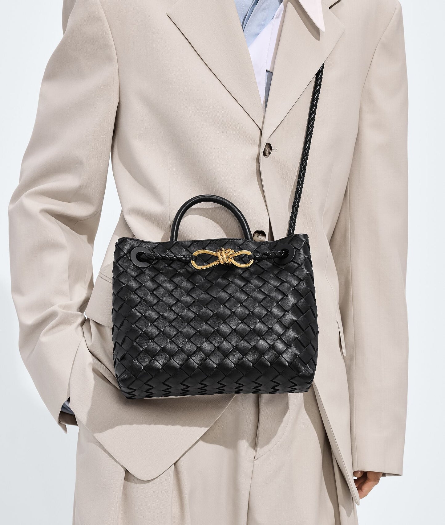 Bottega Veneta Small Andiamo in Black