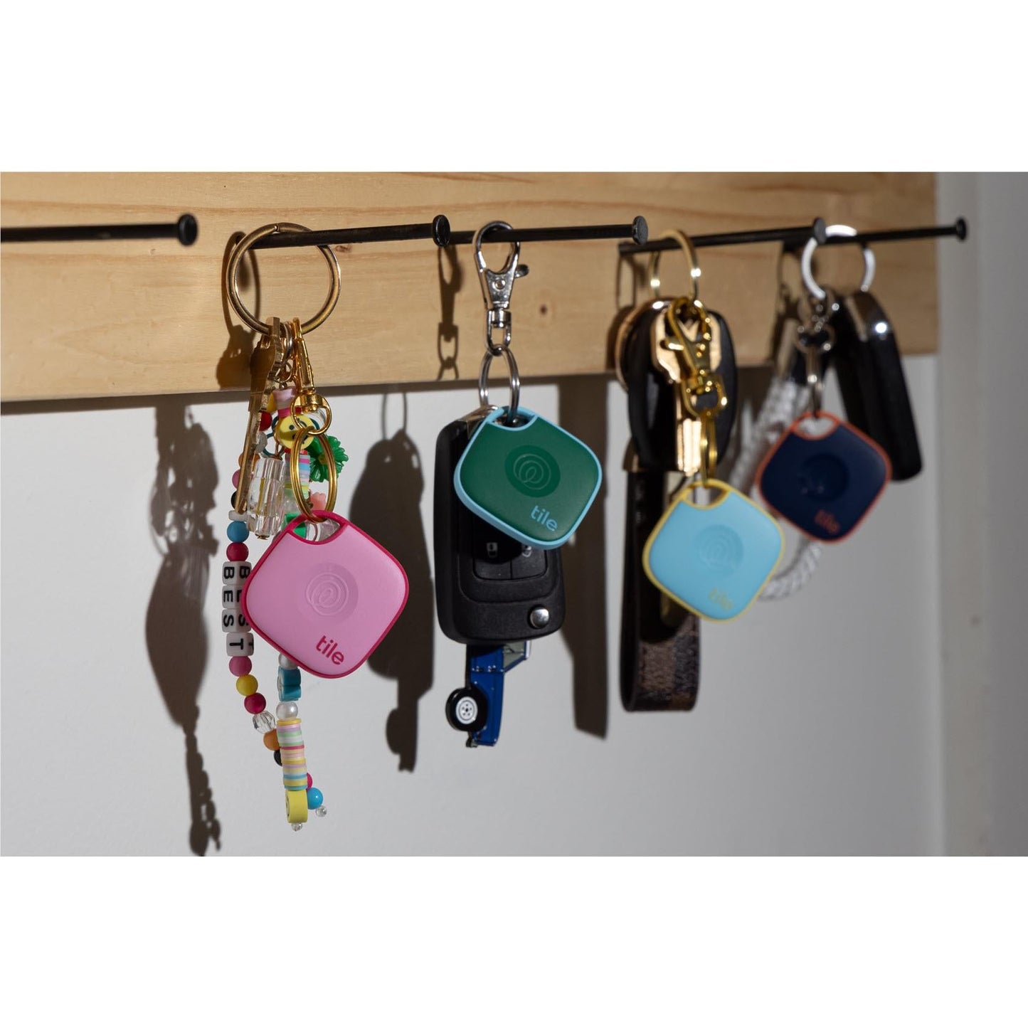 Tile Mate Bluetooth Tracker 2024 (Colour 4 Pack)